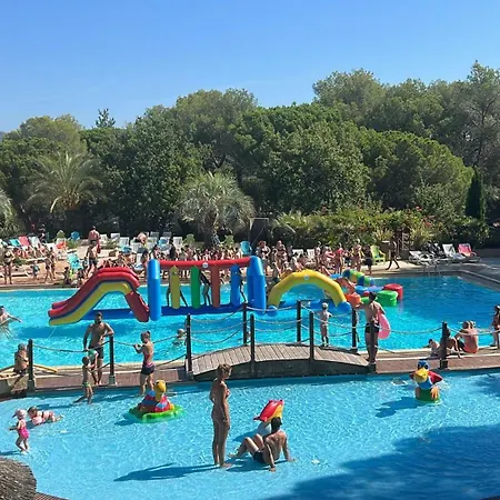 Greenchalets Sur Argens * Roquebrune-sur-Argens